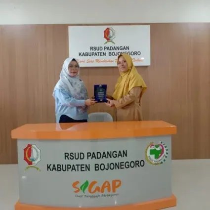 STIEKIA Establishes Cooperation with Padangan Regional General Hospital