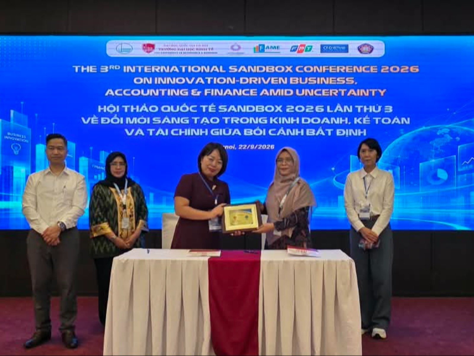 Ketua STIEKIA Hadiri International Sandbox Conference 2026 di Hanoi, Perkuat Kemitraan Akademik dengan VNU
