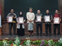 STIEKIA Raih Penghargaan 