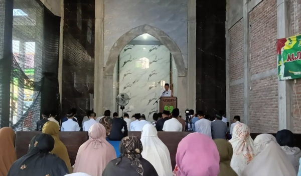 Pelaksanaan Sholat Idul Adha dan Penyembelihan Hewan Qurban di STIE Cendekia Bojonegoro