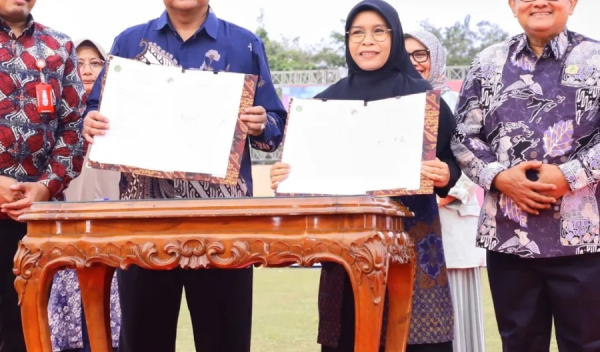 STIEKIA dan Koperasi Kareb Bojonegoro Resmi Jalin Kerja Sama Program “Bekerja Sambil Kuliah” Dukung Peningkatan SDM Berkualitas