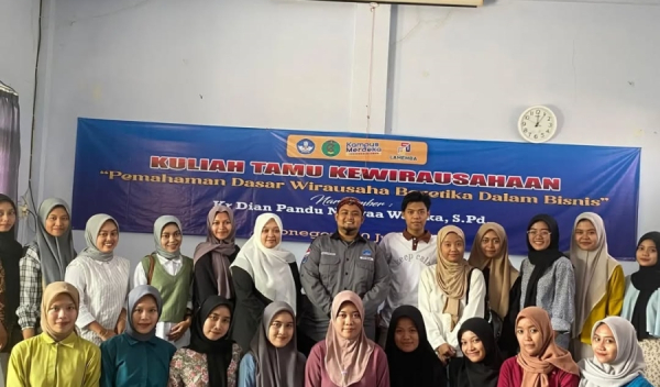 Kuliah Tamu Kewirausahaan STIEKIA: Inspirasi Menjadi Entrepreneur Muda Sukses