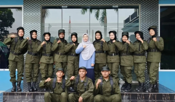 Resimen Mahasiswa mengikuti Diksar di Dodikjur Rindam V/Brawijaya Malang.